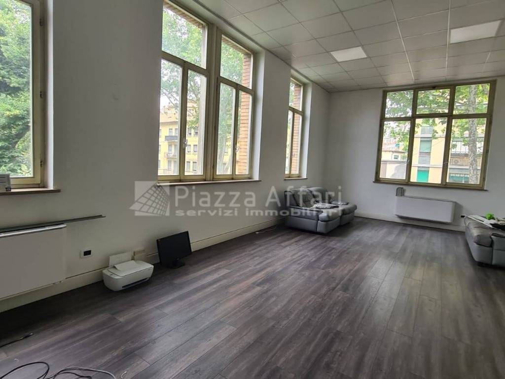 ufficio in affitto a Reggio nell'Emilia