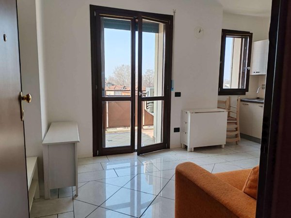appartamento in affitto a Reggio nell'Emilia in zona Città Storica
