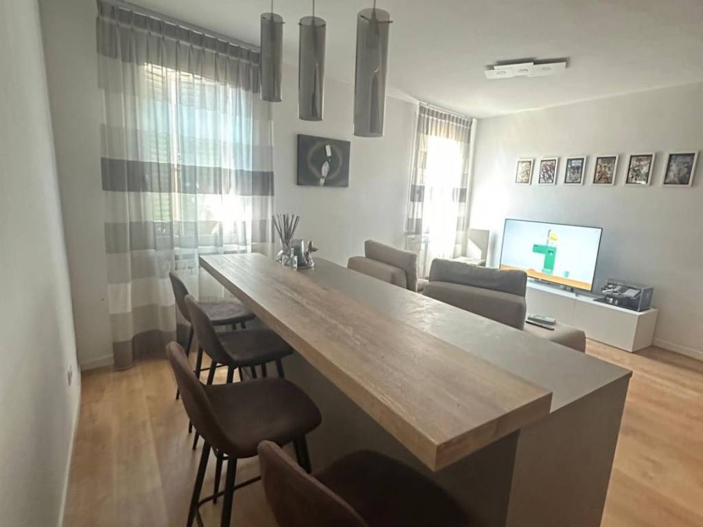 appartamento in affitto a Reggio nell'Emilia in zona Città Storica