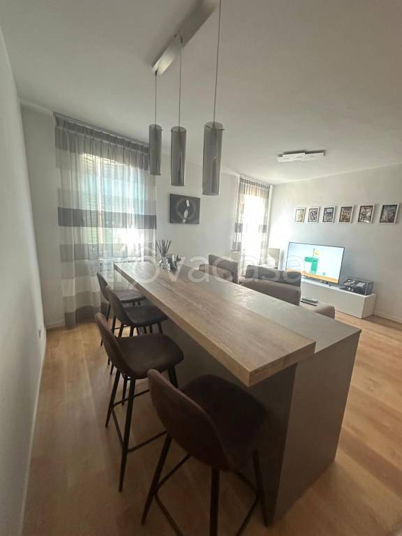appartamento in affitto a Reggio nell'Emilia in zona Città Storica