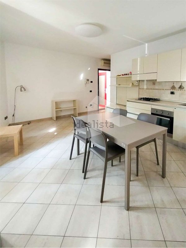 appartamento in affitto a Reggio nell'Emilia in zona Città Storica