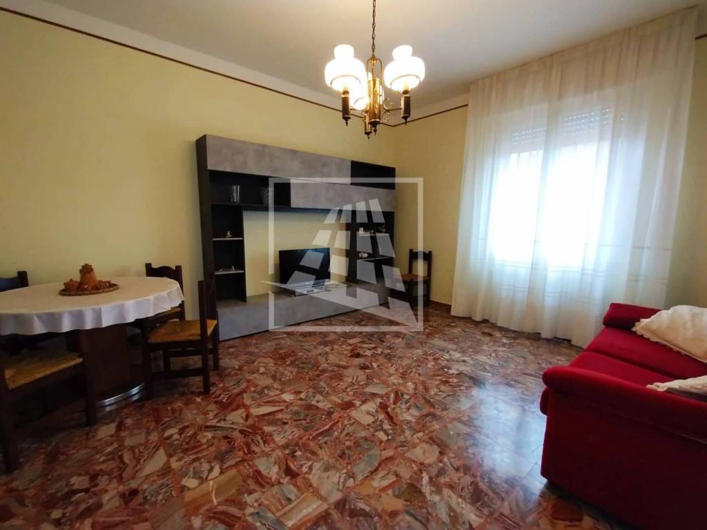 appartamento in affitto a Reggio nell'Emilia