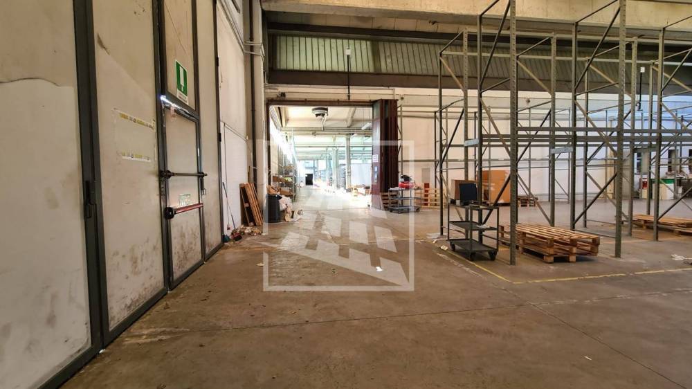 capannone in affitto a Reggio nell'Emilia