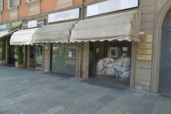 pentavano in affitto a Reggio nell'Emilia in zona Città Storica