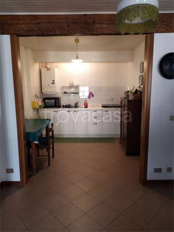 appartamento in affitto a Reggio nell'Emilia in zona Città Storica