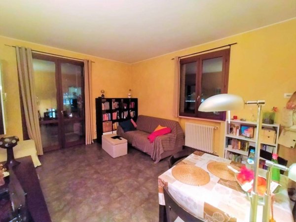 appartamento in affitto a Reggio nell'Emilia in zona Città Storica