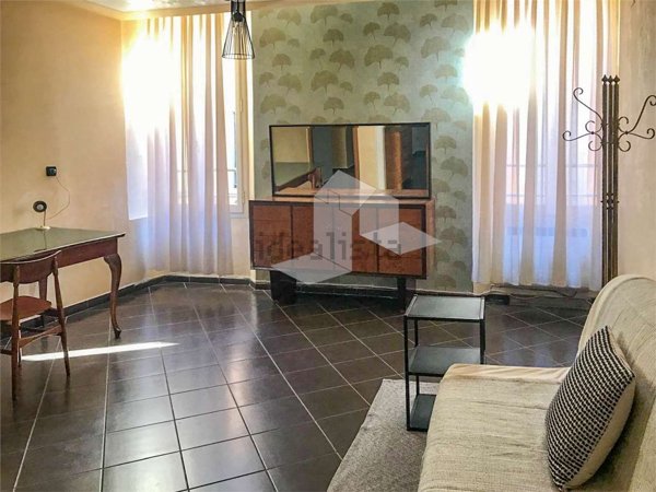 appartamento in affitto a Reggio nell'Emilia in zona Città Storica