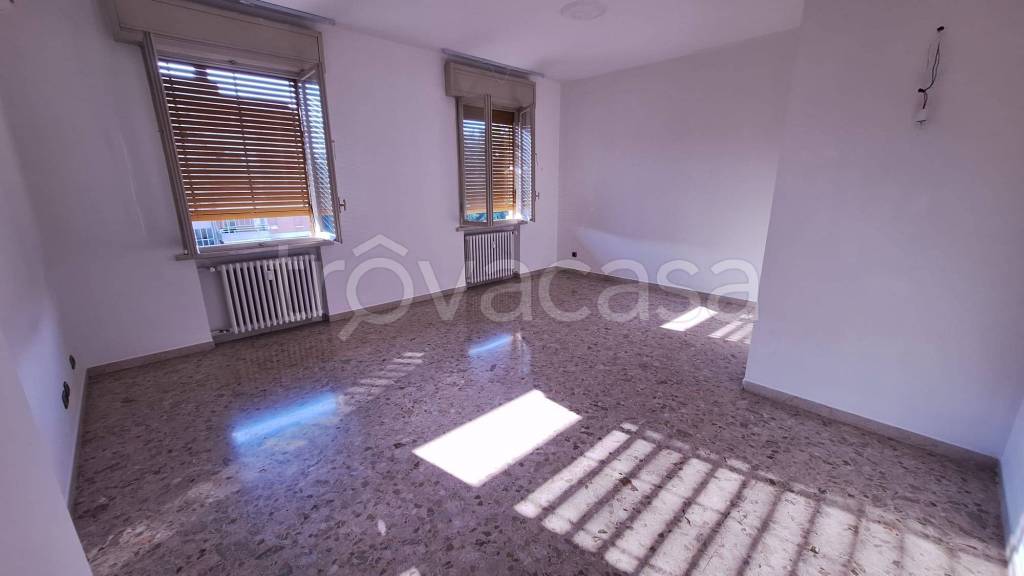 appartamento in affitto a Reggio nell'Emilia in zona Coviolo
