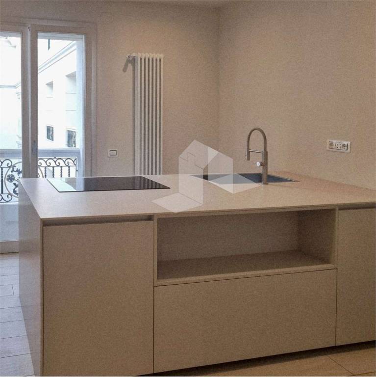 appartamento in affitto a Reggio nell'Emilia in zona Città Storica