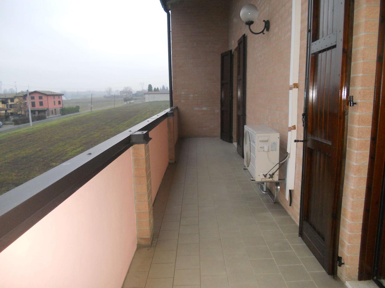 casa indipendente in affitto a Reggio nell'Emilia in zona Città Storica