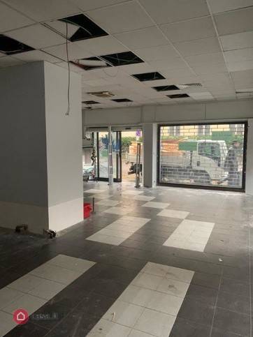 negozio in affitto a Reggio nell'Emilia