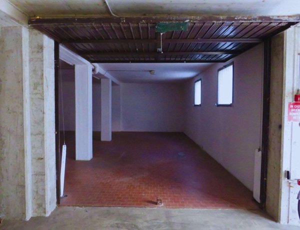 negozio in affitto a Reggio nell'Emilia in zona Città Storica
