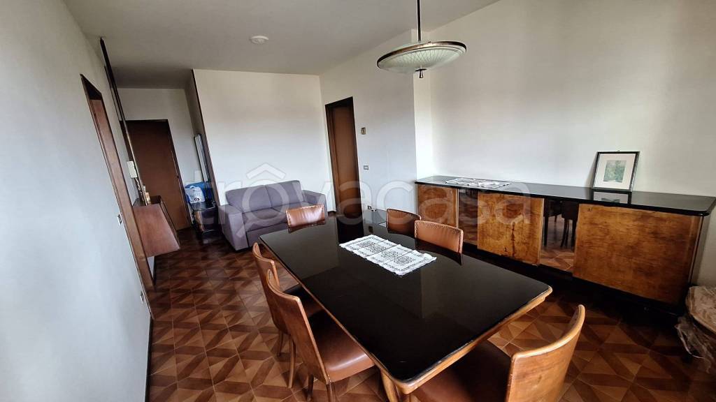 appartamento in affitto a Reggio nell'Emilia in zona Belvedere