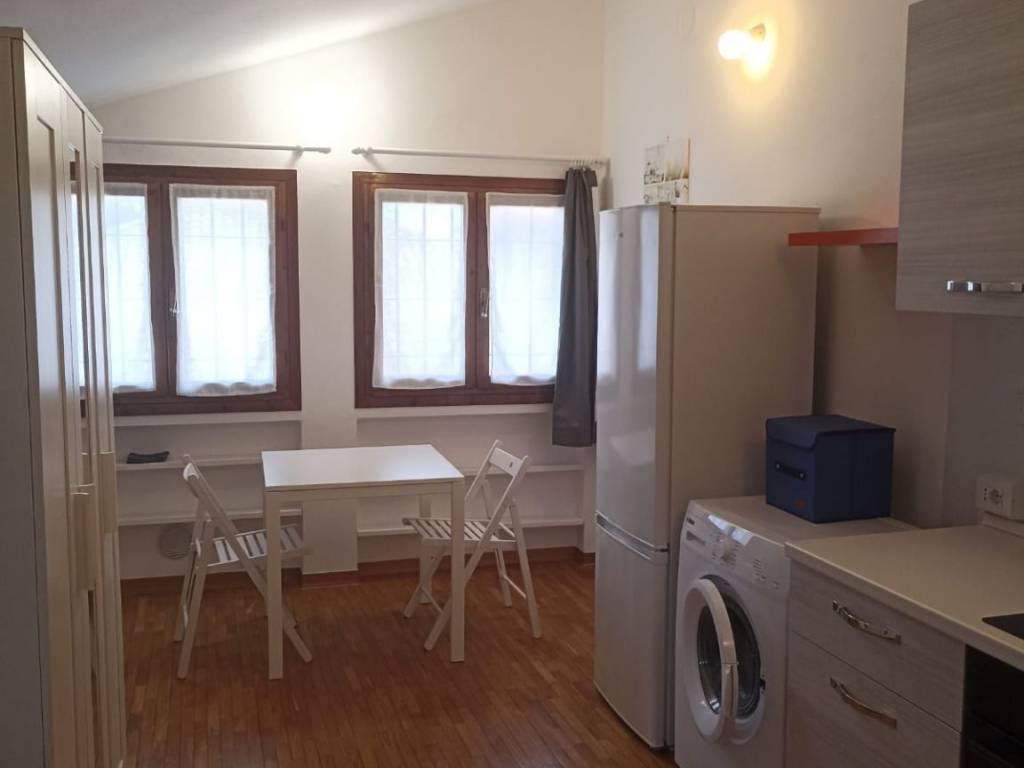 appartamento in affitto a Reggio nell'Emilia