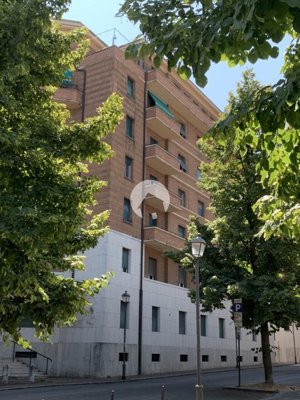 appartamento in affitto a Reggio nell'Emilia in zona Città Storica