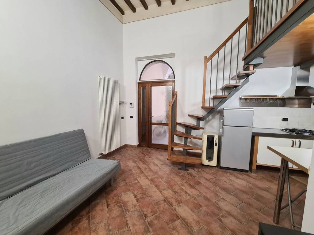 appartamento in affitto a Reggio nell'Emilia in zona Città Storica