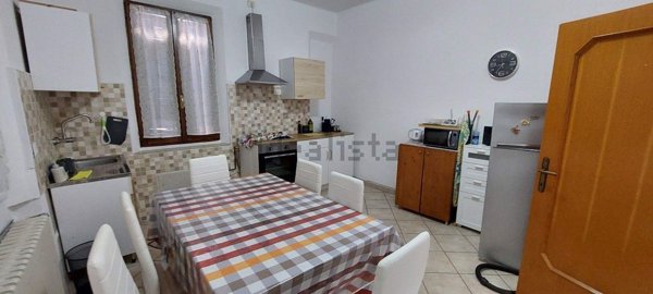 appartamento a Reggio nell'Emilia in zona San Pellegrino / Villa Canali