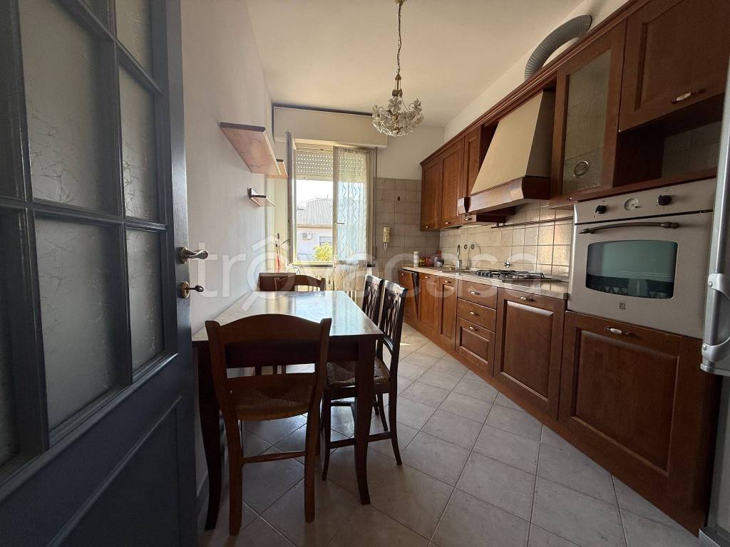 appartamento in affitto a Reggio nell'Emilia in zona San Prospero Strinati