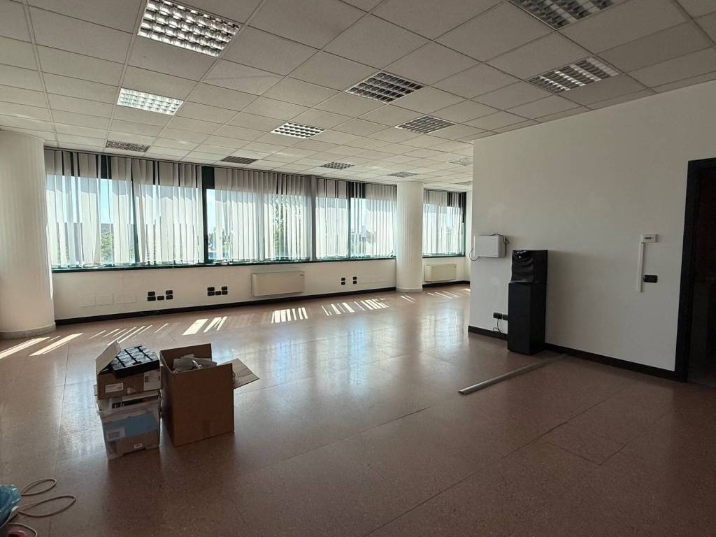 ufficio in affitto a Reggio nell'Emilia