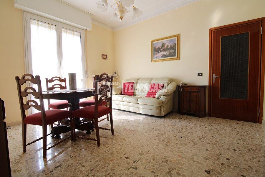 appartamento in affitto a Reggio nell'Emilia in zona Città Storica