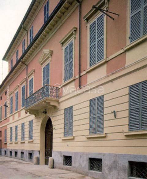 ufficio in affitto a Reggio nell'Emilia in zona Città Storica