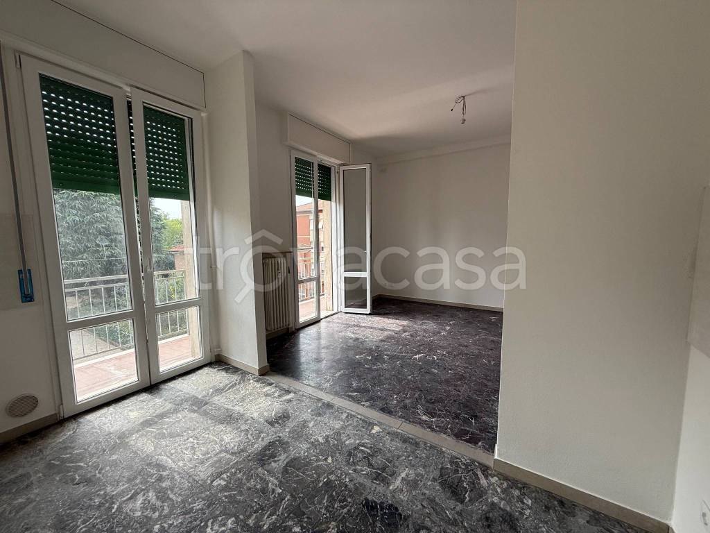 appartamento in affitto a Reggio nell'Emilia in zona Gattaglio