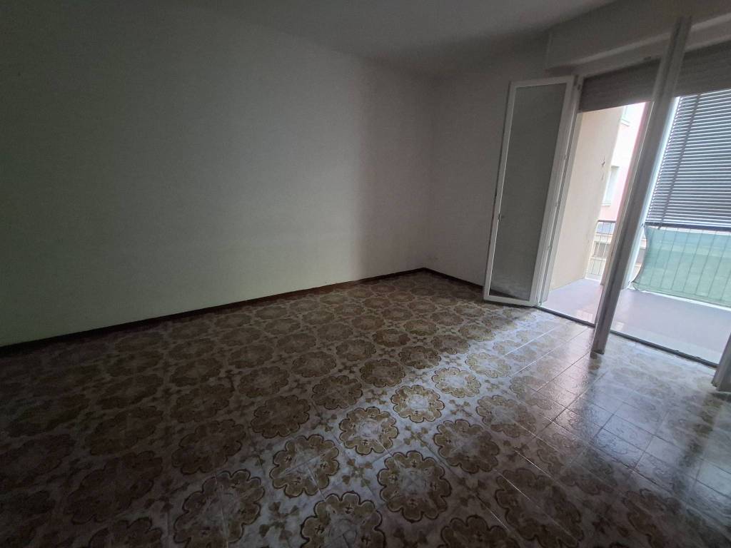 appartamento in affitto a Reggio nell'Emilia in zona Santa Croce