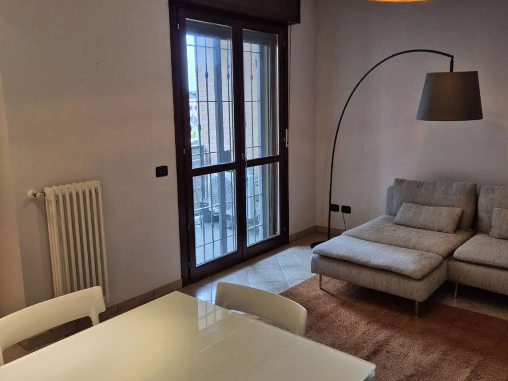 appartamento in affitto a Reggio nell'Emilia in zona Buco del Signore