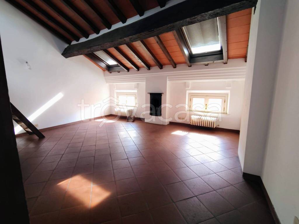 appartamento in affitto a Reggio nell'Emilia in zona Città Storica