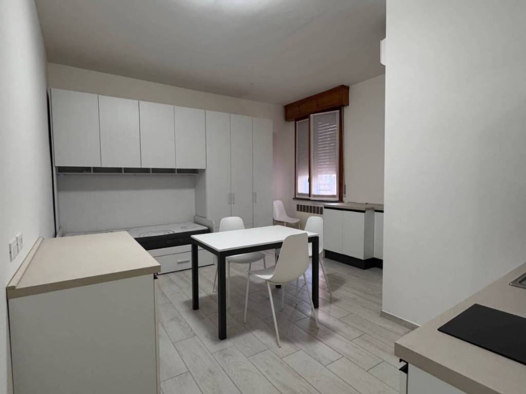 appartamento in affitto a Reggio nell'Emilia in zona Rosta Nuova
