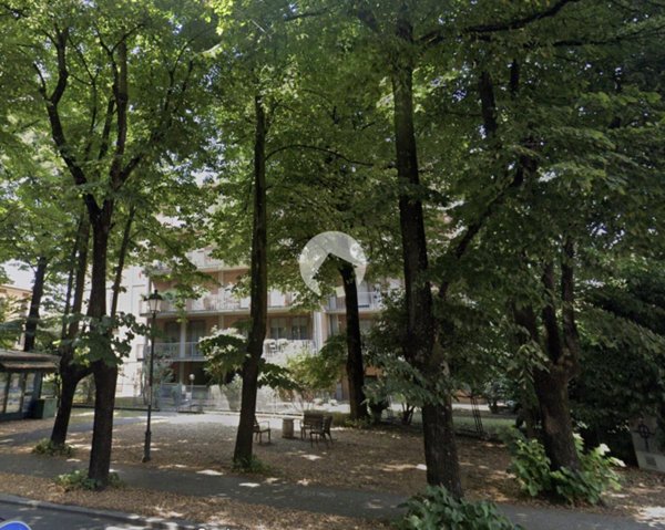 negozio in affitto a Reggio nell'Emilia in zona Città Storica