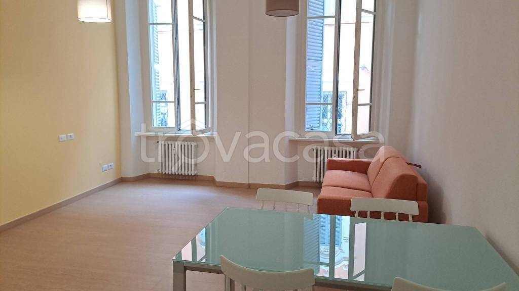appartamento in affitto a Reggio nell'Emilia in zona Città Storica