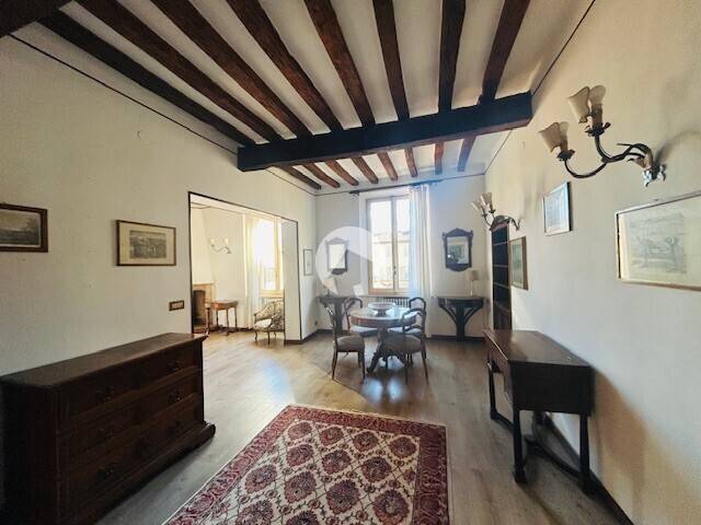 appartamento in affitto a Reggio nell'Emilia in zona Città Storica