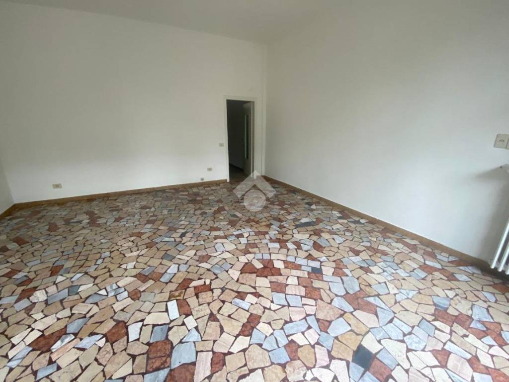 ufficio in affitto a Reggio nell'Emilia