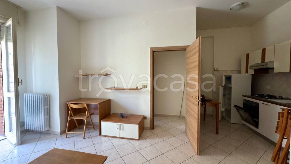 appartamento in affitto a Reggio nell'Emilia in zona Orologio