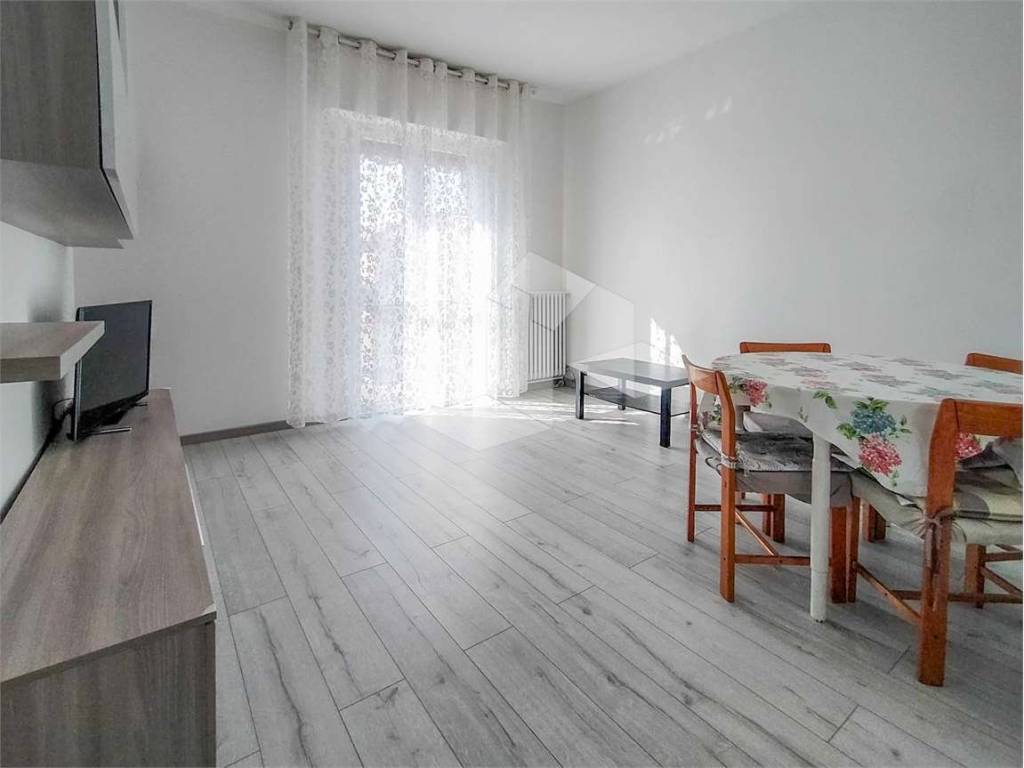 appartamento in affitto a Reggio nell'Emilia in zona Regina Pacis