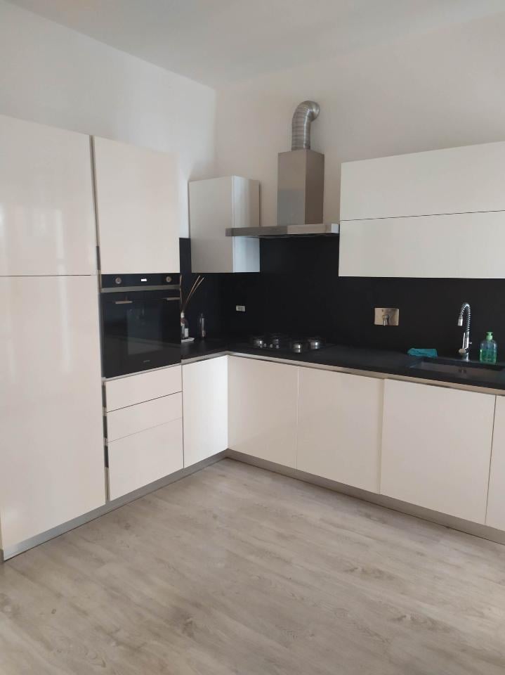 appartamento in affitto a Reggio nell'Emilia in zona Città Storica