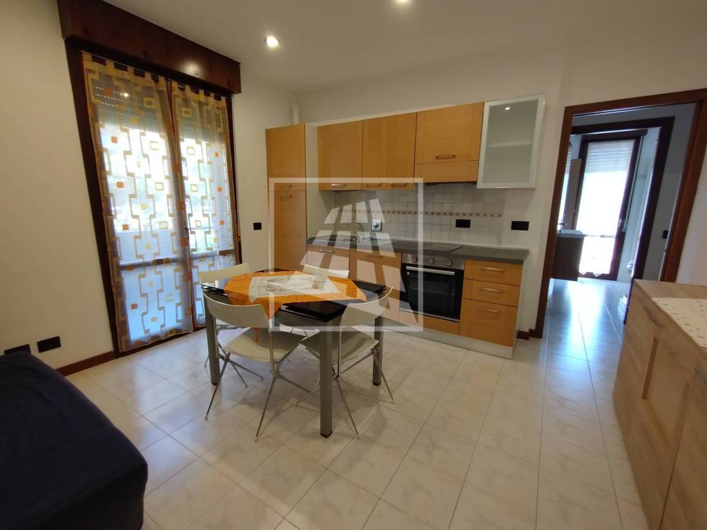 appartamento in affitto a Reggio nell'Emilia in zona Santa Croce