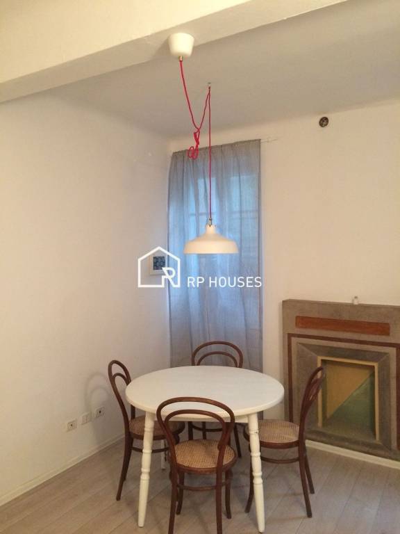 appartamento in affitto a Reggio nell'Emilia in zona Città Storica
