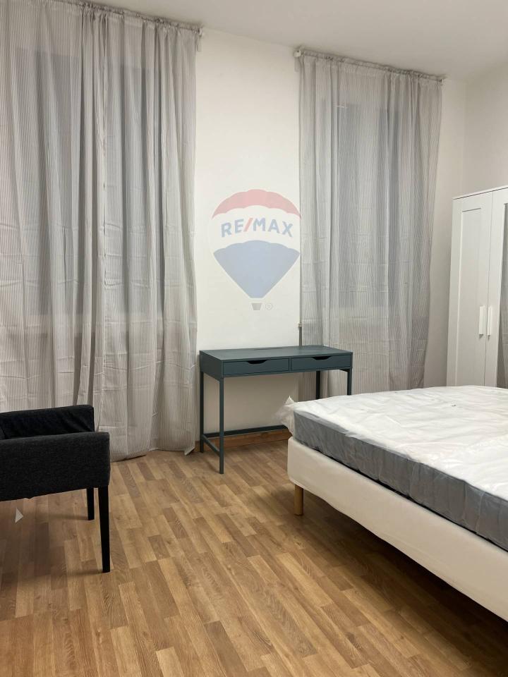 appartamento in affitto a Reggio nell'Emilia in zona Città Storica