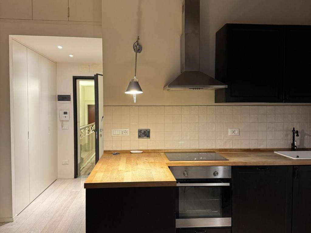 appartamento in affitto a Reggio nell'Emilia in zona Città Storica