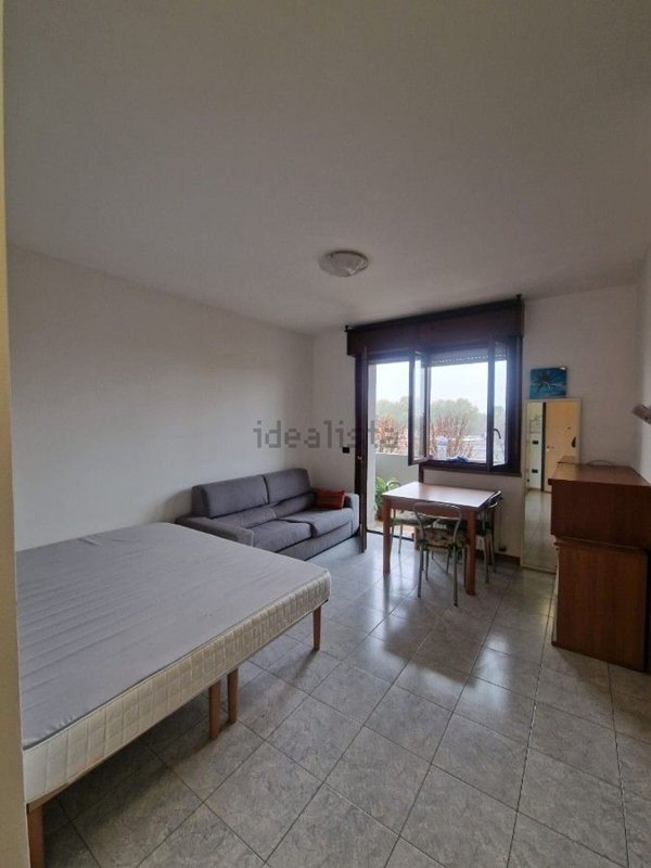 appartamento in affitto a Reggio nell'Emilia in zona San Prospero Strinati