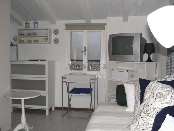 appartamento in affitto a Reggio nell'Emilia in zona Città Storica