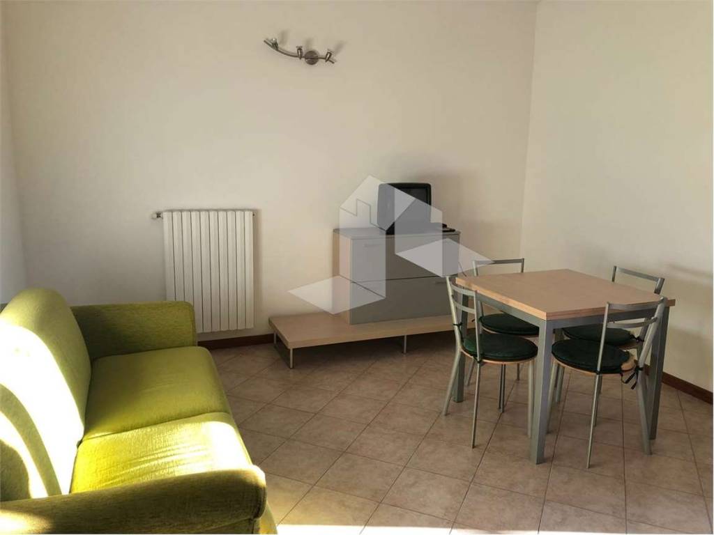 appartamento in affitto a Reggio nell'Emilia in zona Città Storica