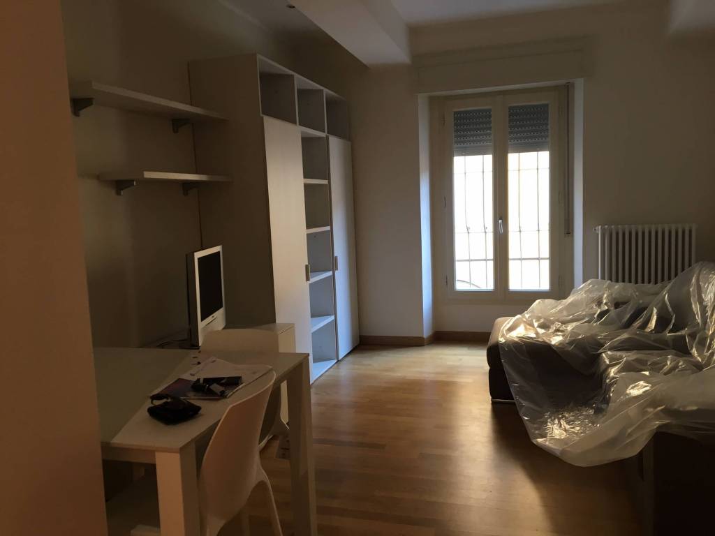 appartamento in affitto a Reggio nell'Emilia in zona Città Storica