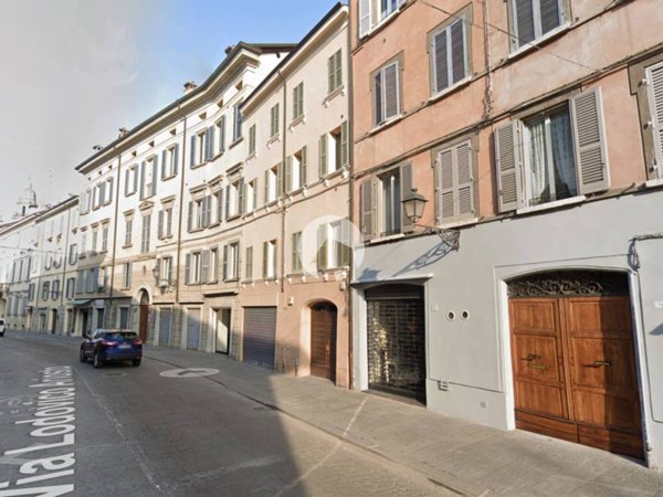 negozio in affitto a Reggio nell'Emilia in zona Città Storica