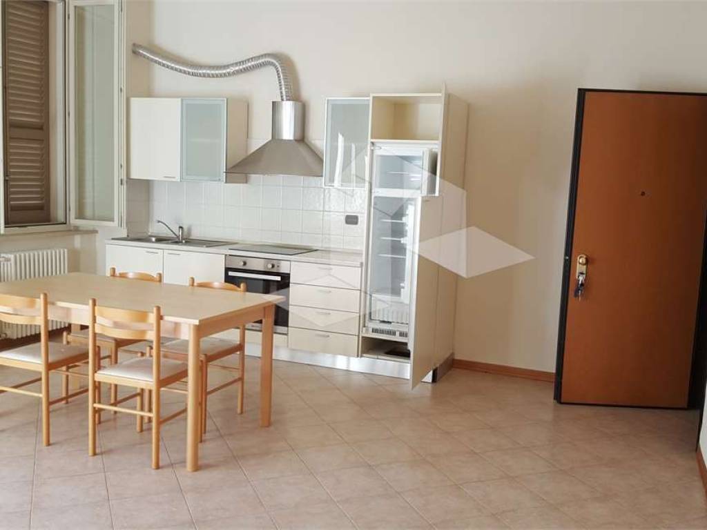 appartamento in affitto a Reggio nell'Emilia in zona Città Storica