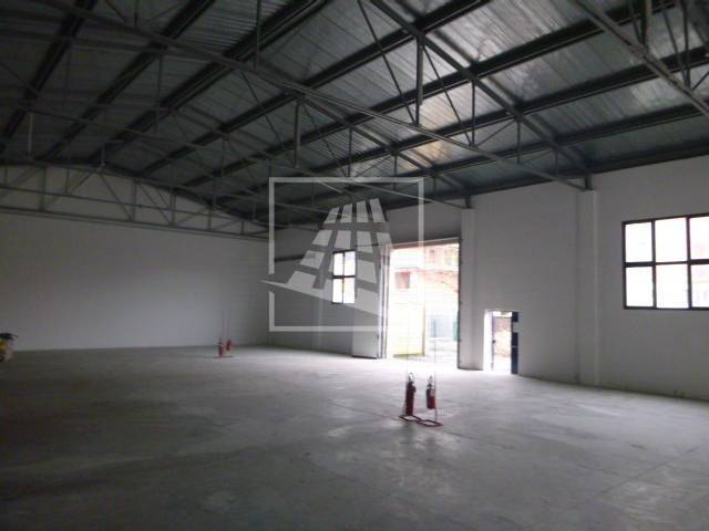 locale commerciale in affitto a Reggio nell'Emilia