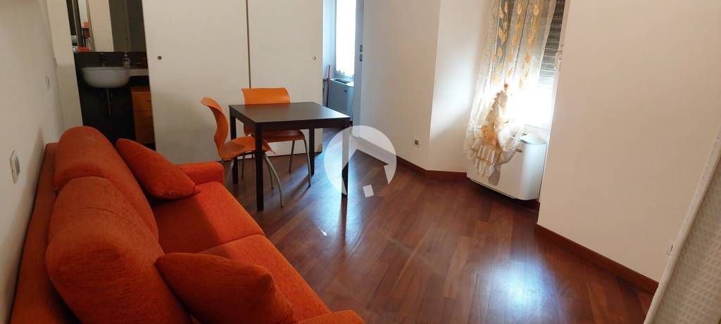 appartamento in affitto a Reggio nell'Emilia in zona Città Storica