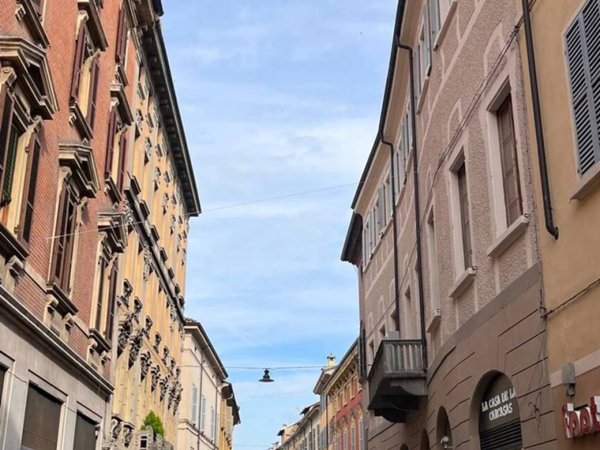 ufficio in affitto a Reggio nell'Emilia in zona Città Storica